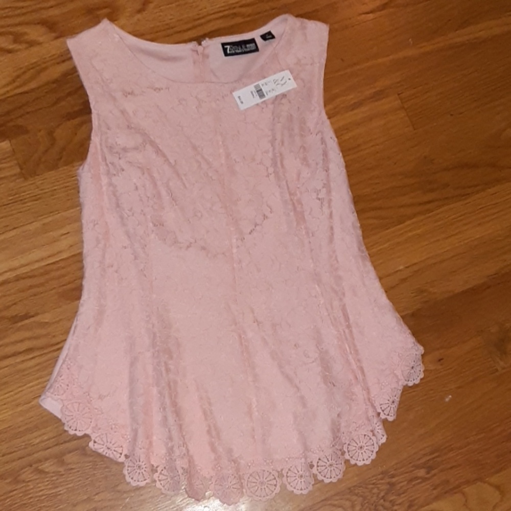 Top with Lace and stretch